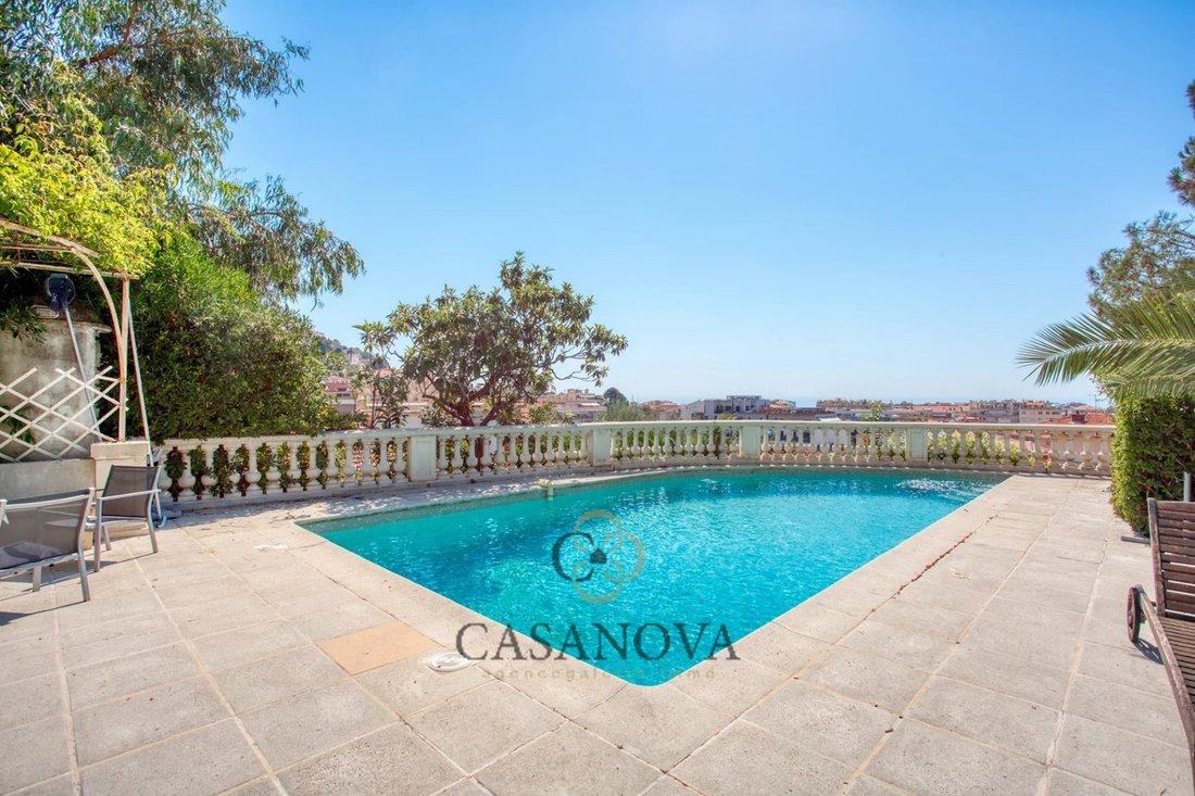 Casa en Menton, Provenza-Alpes-Costa Azul, Francia 4 - 18831519