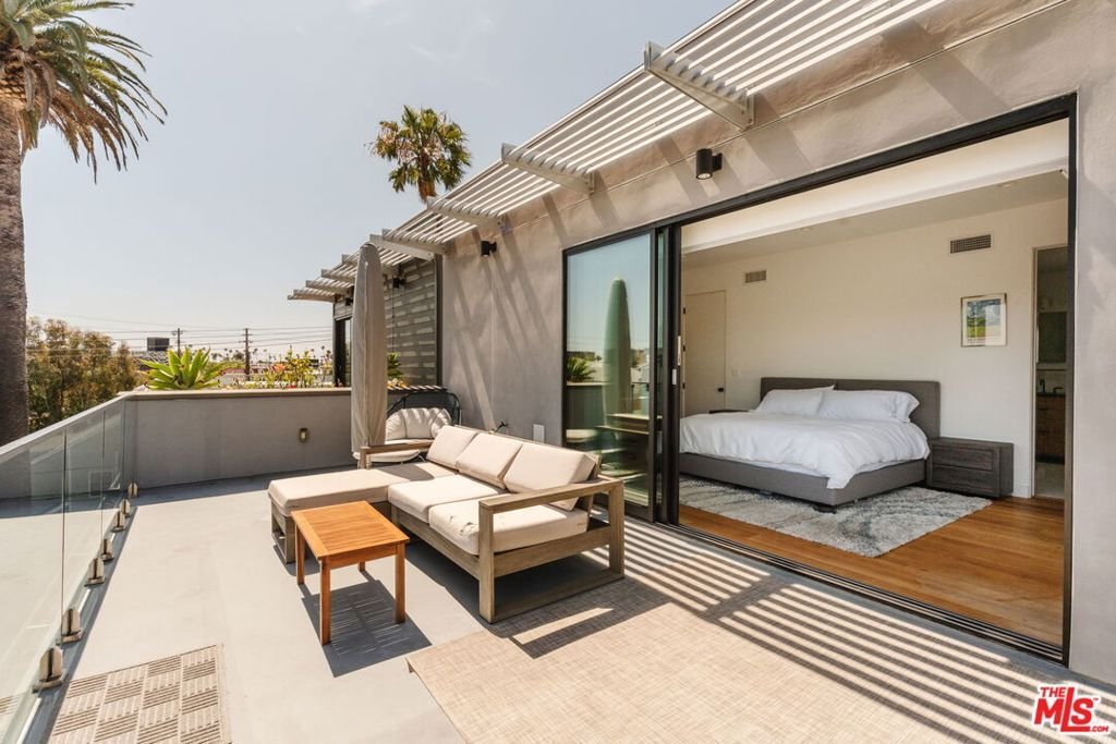 House in Los Angeles, California, United States 1 - 18832296