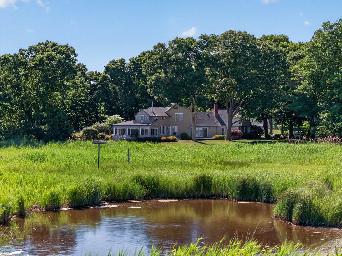 House in Old Saybrook, Connecticut, United States 2 - 18834998