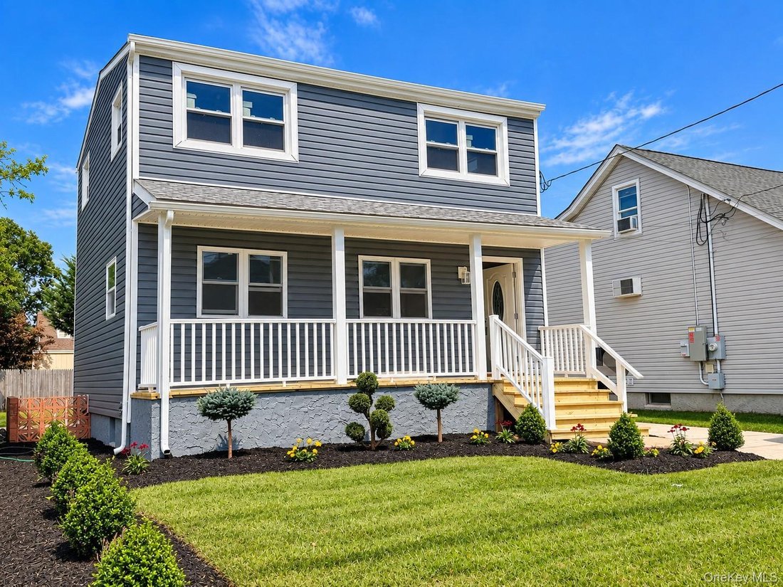 House in Bellmore, New York, United States 3 - 18834428