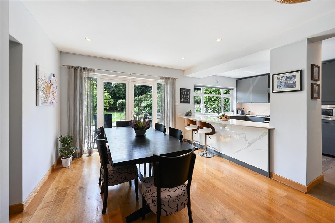 Casa a Nork, Reigate and Banstead, Inghilterra 5 - 18832687