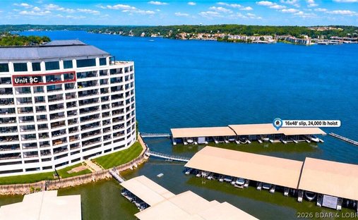 Condo in Sunrise Beach, Missouri, United States 1