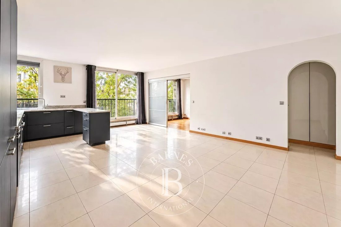 Apartment in Porte Dauphine, Paris 16e Arrondissement, Paris 1 - 16800484