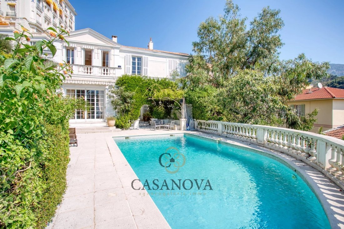 Casa en Menton, Provenza-Alpes-Costa Azul, Francia 1 - 18831519