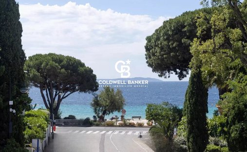 Appartamento a Le Lavandou, Provenza-Alpi-Costa Azzurra, Francia 1