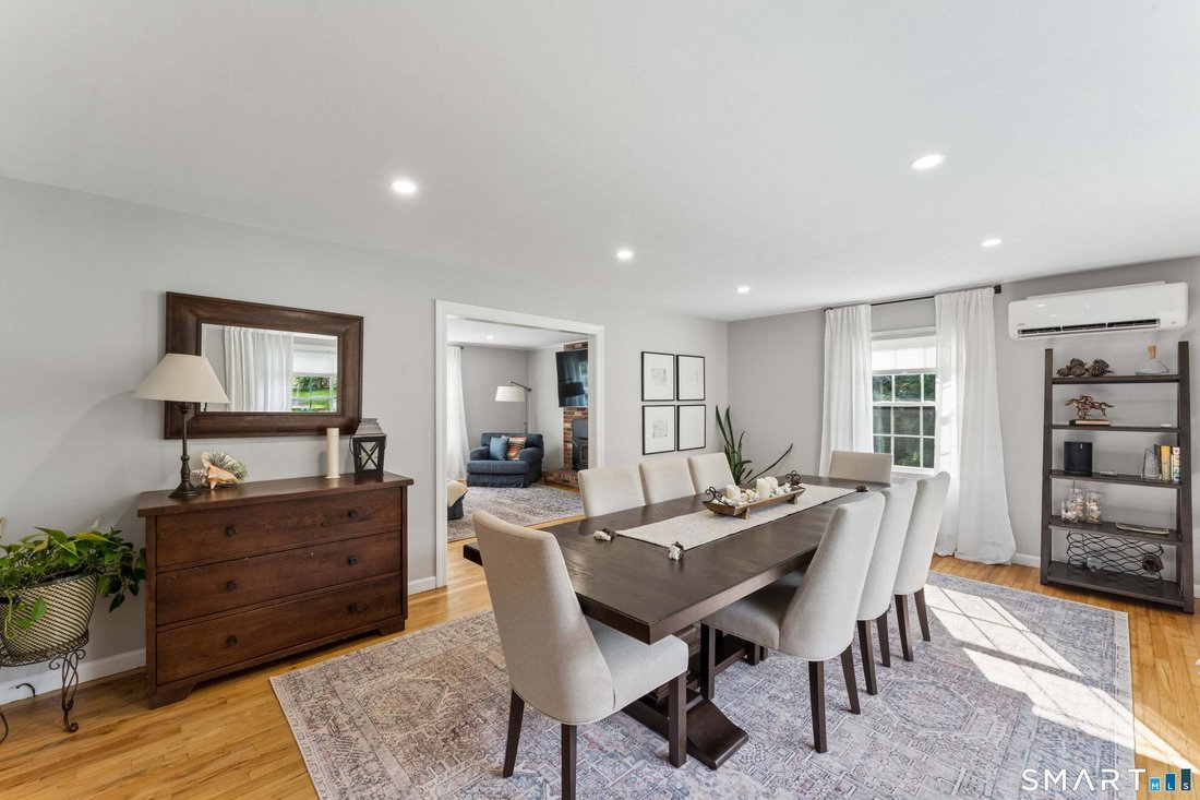 House in Danbury, Connecticut, United States 5 - 18832560