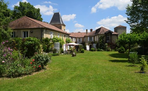 Casa a Le Brouilh-Monbert, Occitania, Francia 1