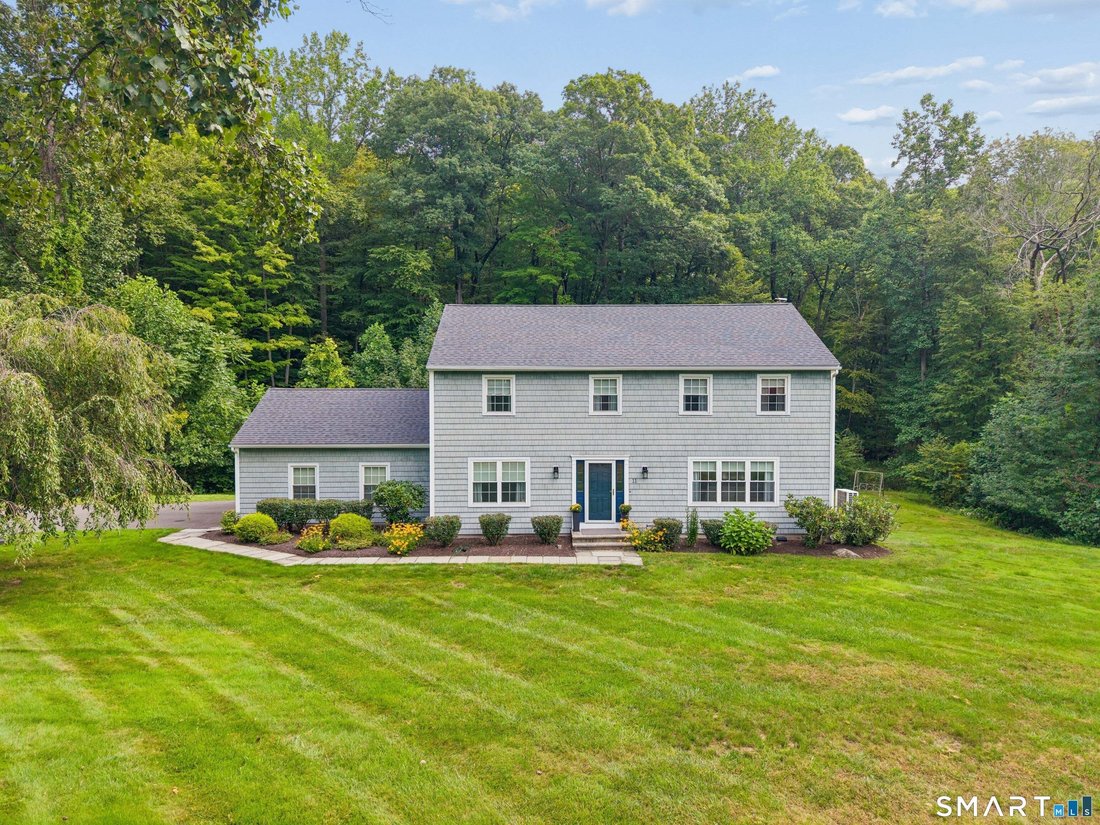 House in Danbury, Connecticut, United States 2 - 18832560