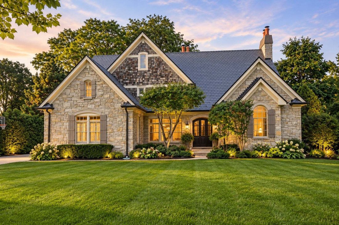 House in Glenview, Illinois, United States 1 - 18833993