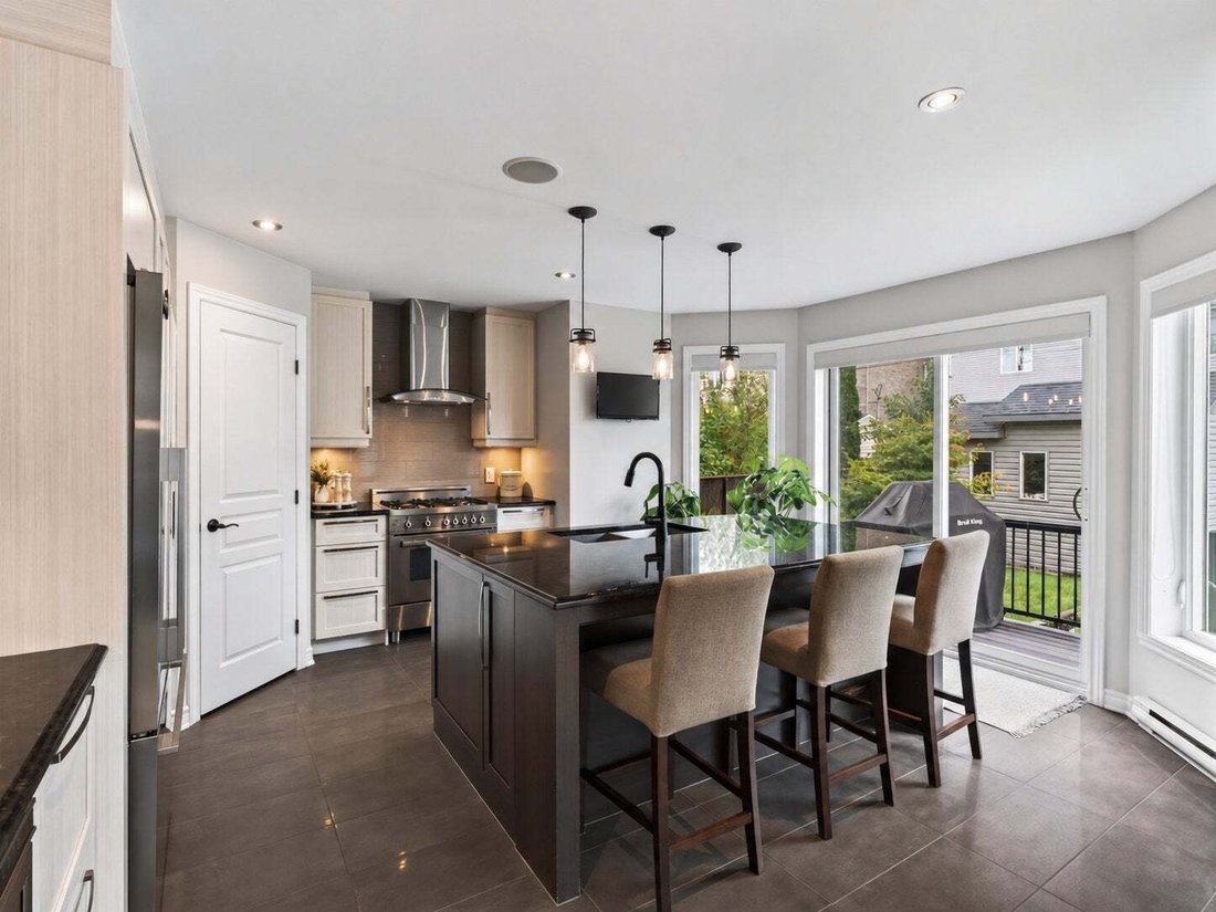 House in Laval, Quebec, Canada 4 - 18827746