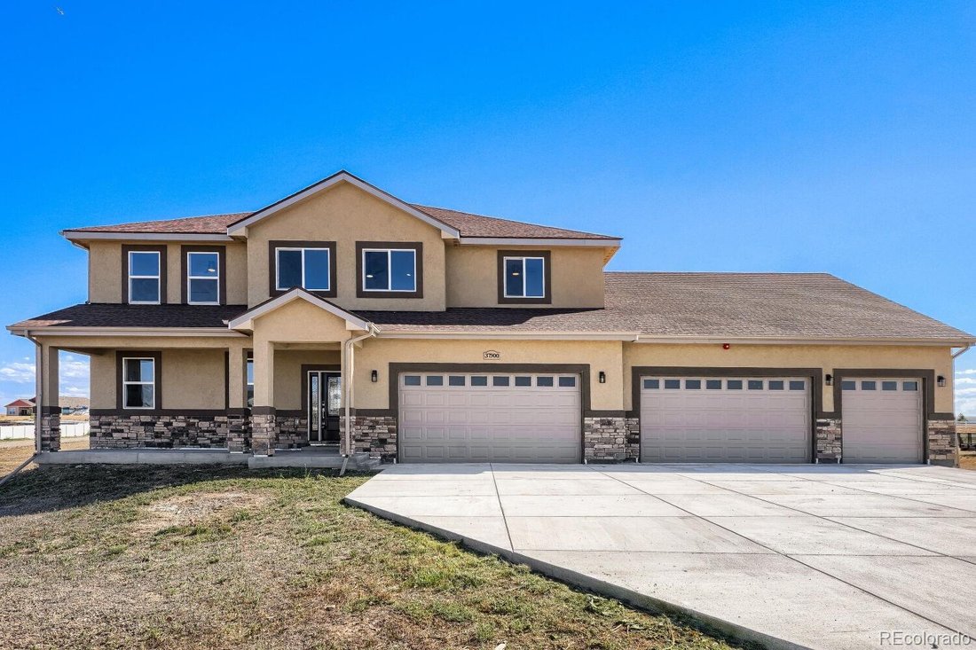 House in Keenesburg, Colorado, United States 1 - 18832646