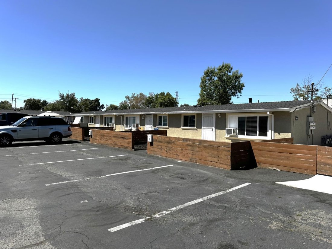 Sacramento, California, United States 4 - 18832355
