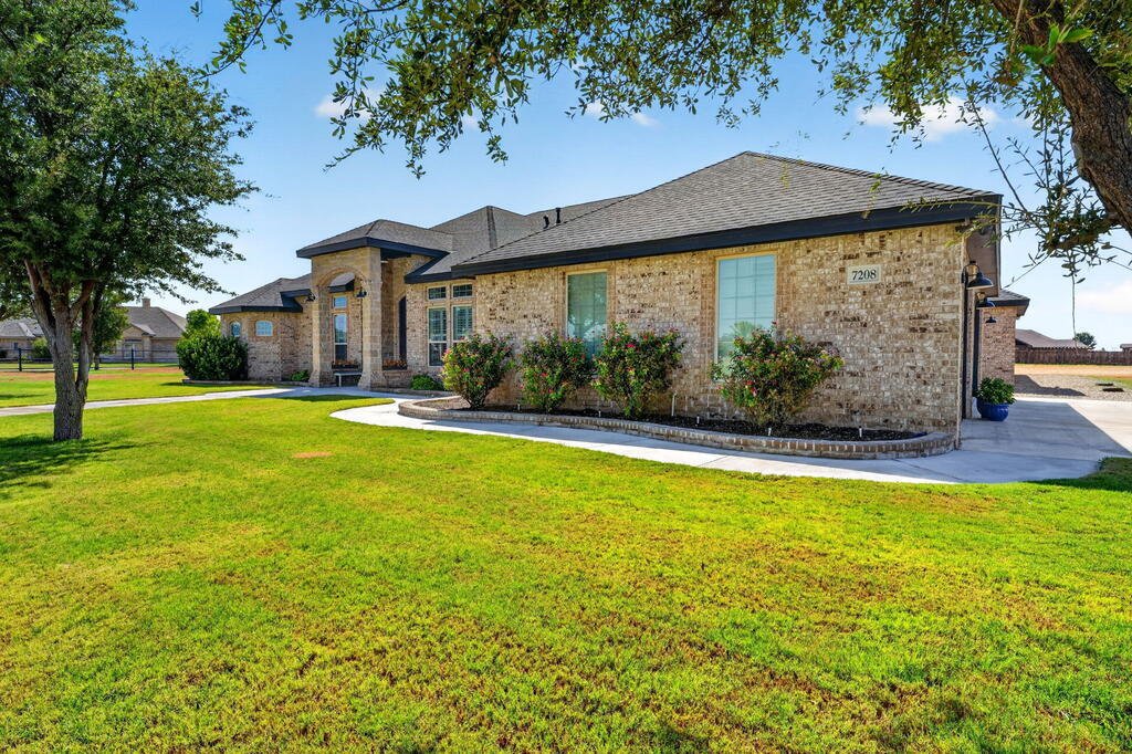 House in Midland, Texas, United States 3 - 18832080