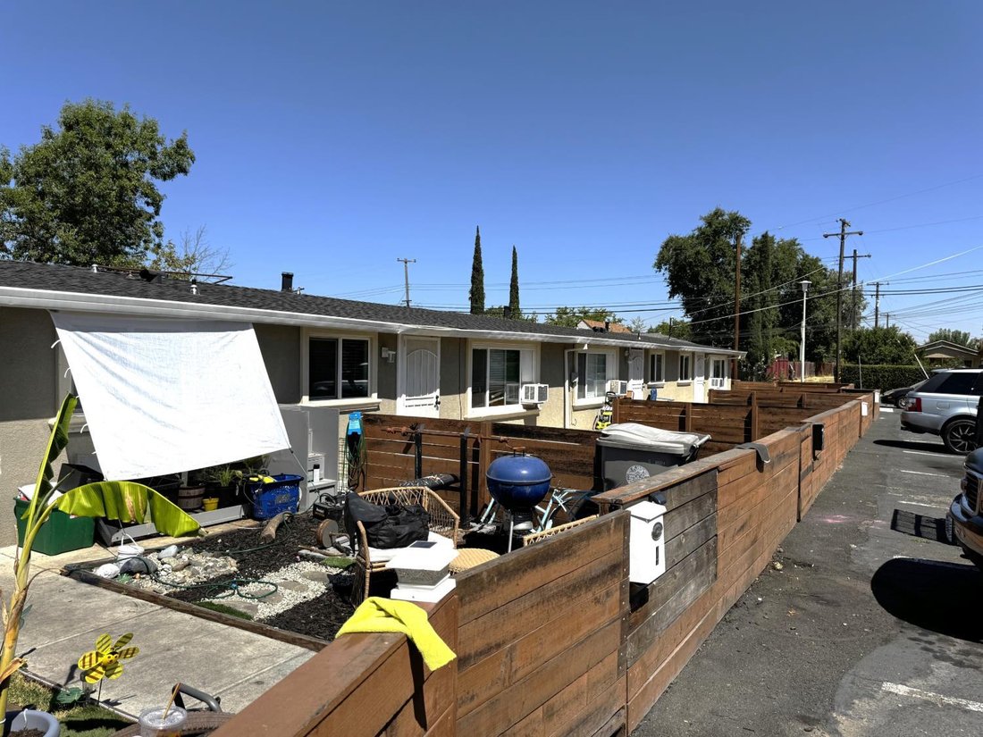 Sacramento, California, United States 3 - 18832355