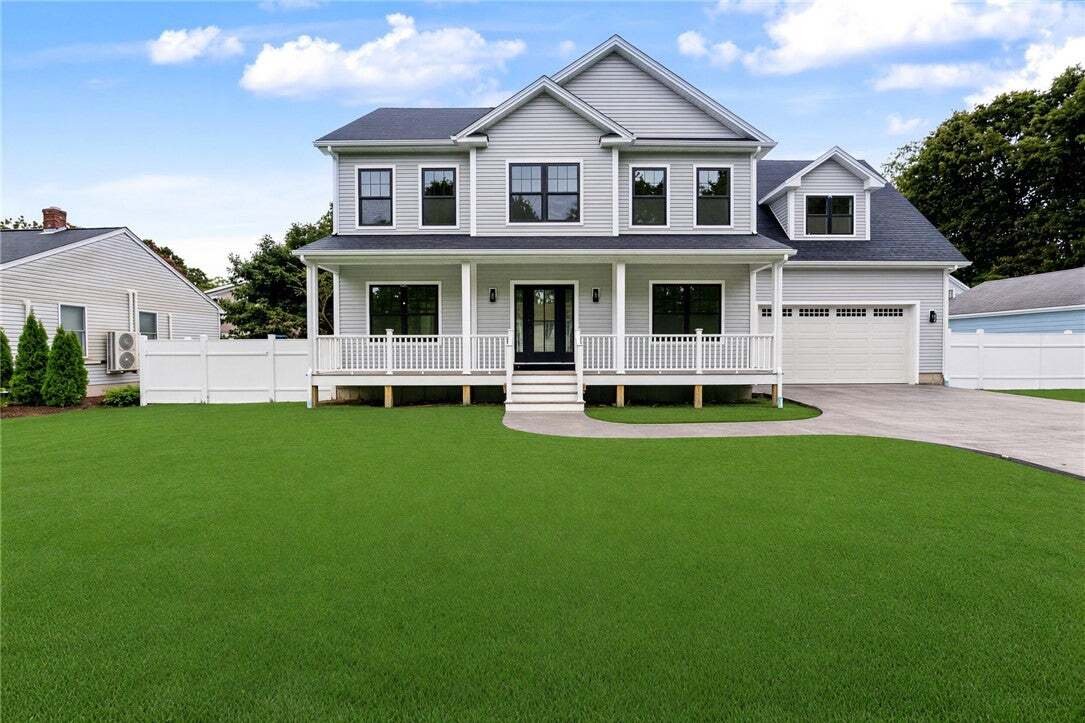 House in Barrington, Rhode Island, United States 1 - 18832406