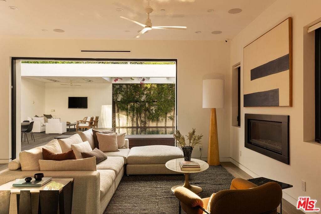 House in Los Angeles, California, United States 1 - 18832414