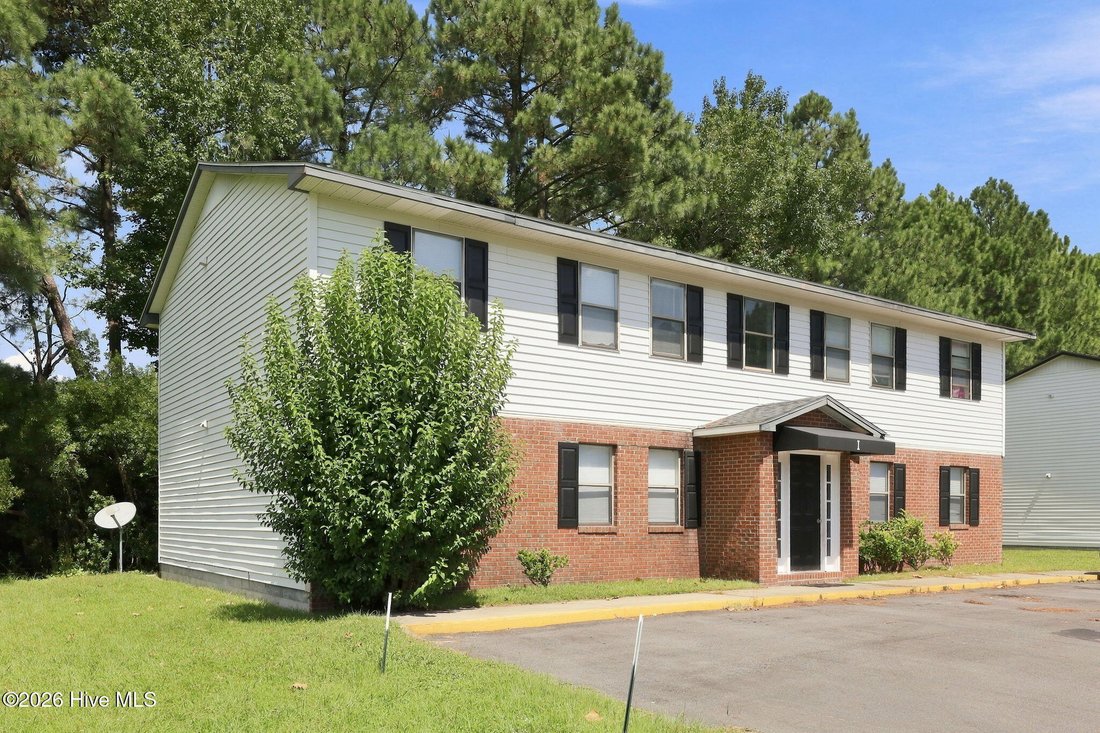 Havelock, North Carolina, United States 3 - 18833581