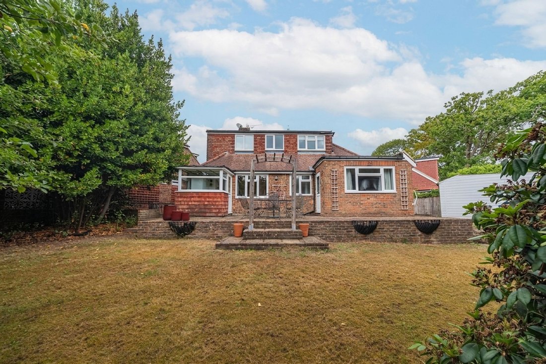 Haus in Haywards Heath, England 2 - 18831344