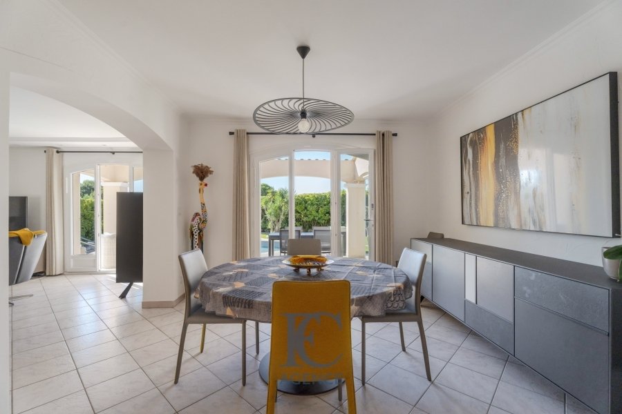 Maison à Nord, Sanary-sur-Mer, France 2 - 18831521