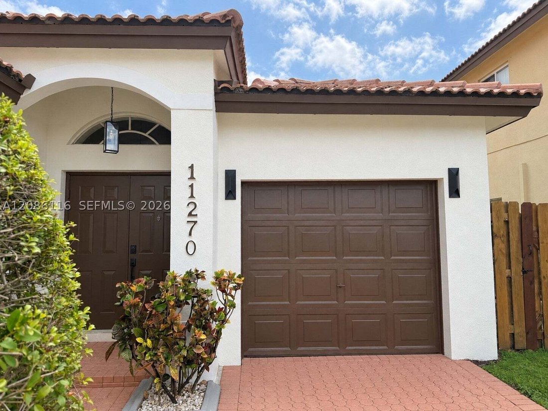 Haus in Doral, Florida, Vereinigte Staaten 2 - 18832763