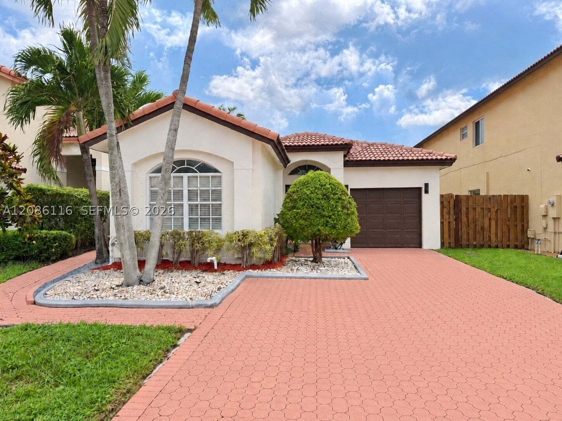 Haus in Doral, Florida, Vereinigte Staaten 1 - 18832763