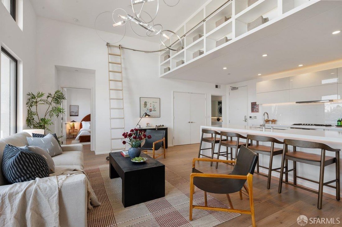Condo in San Francisco, California, United States 5 - 18832344
