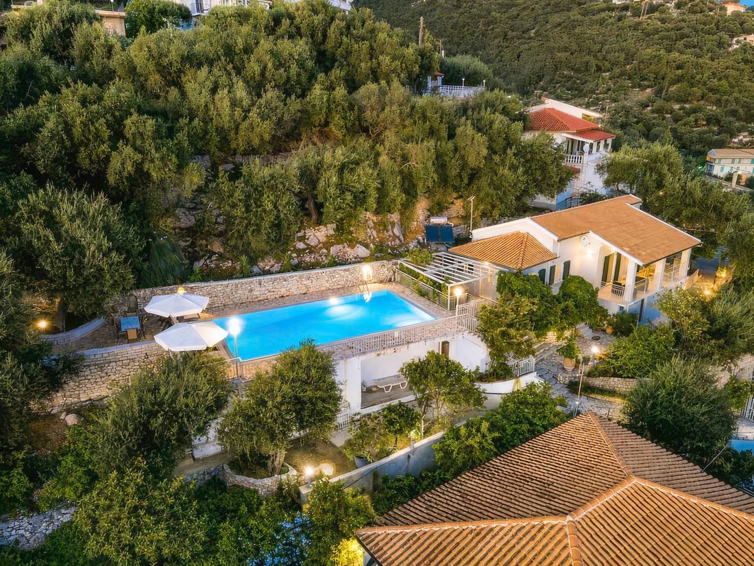 Villa in Kassopaia, Peloponnese, Western Greece and the Ionian, Greece 1 - 18832365