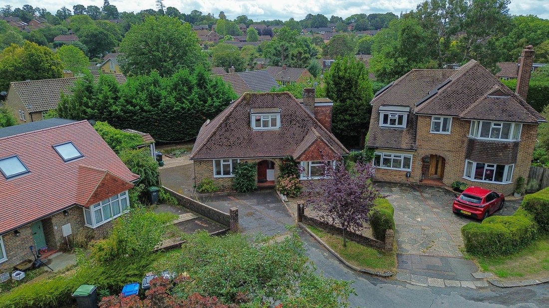 Haus in Haywards Heath, England 1 - 18831344
