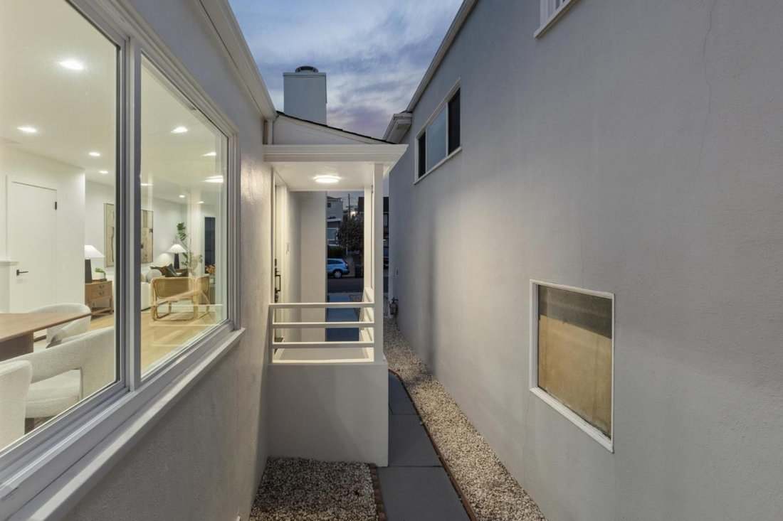 House in Colma, California, United States 5 - 18832938