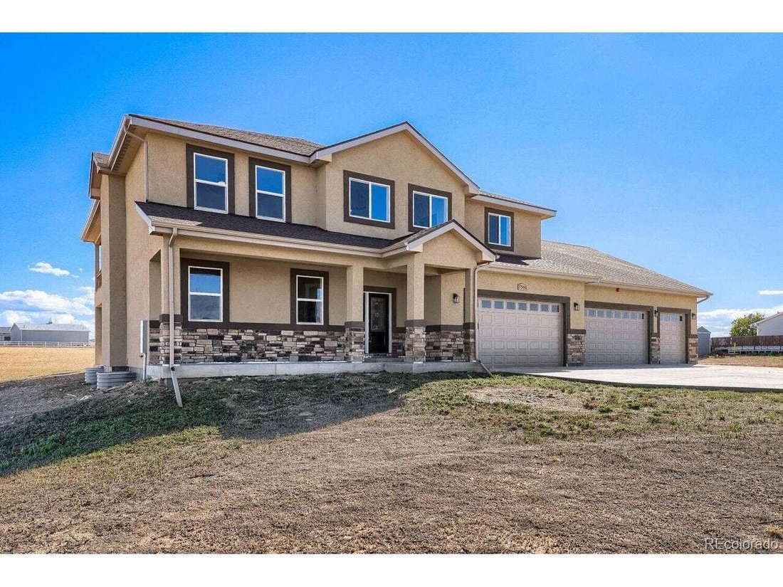 House in Keenesburg, Colorado, United States 3 - 18833251