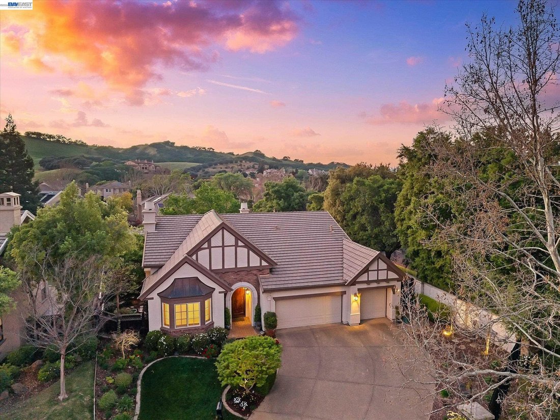 Casa a Pleasanton, California, Stati Uniti 2 - 18833643