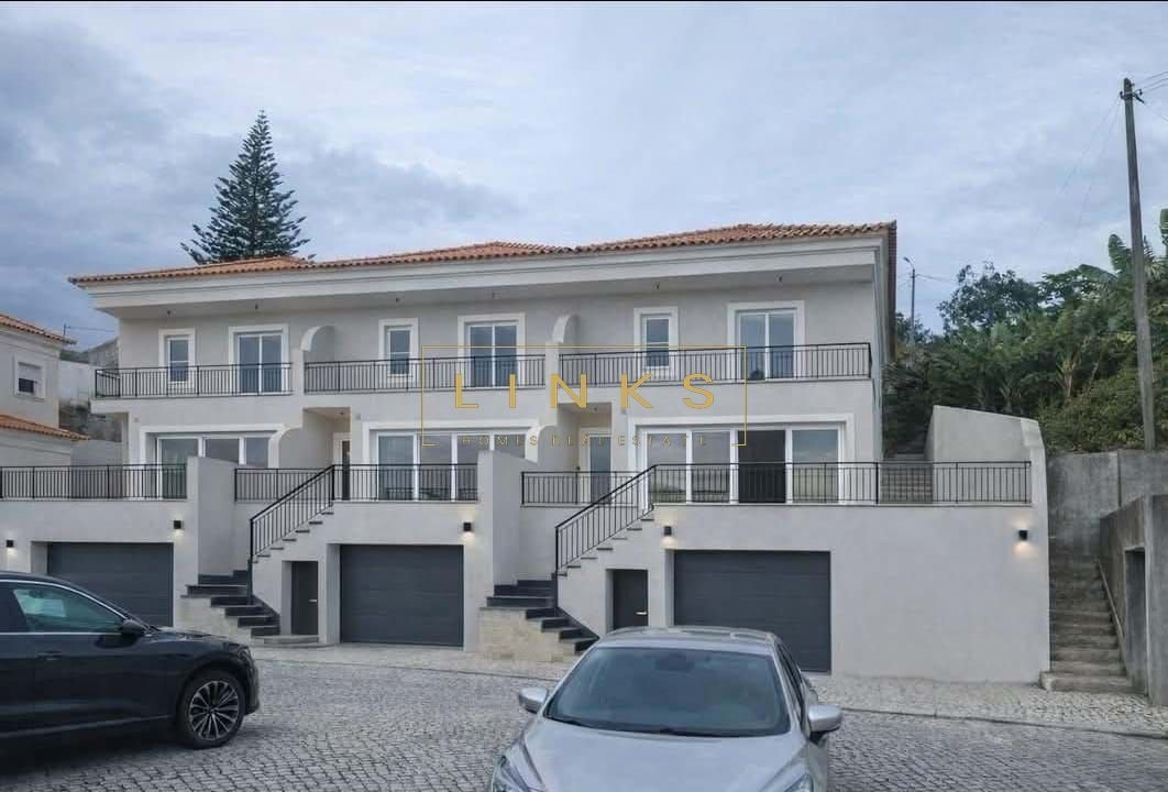 Villa in Santa Cruz, Autonome Region Madeira, Portugal 2 - 18834909