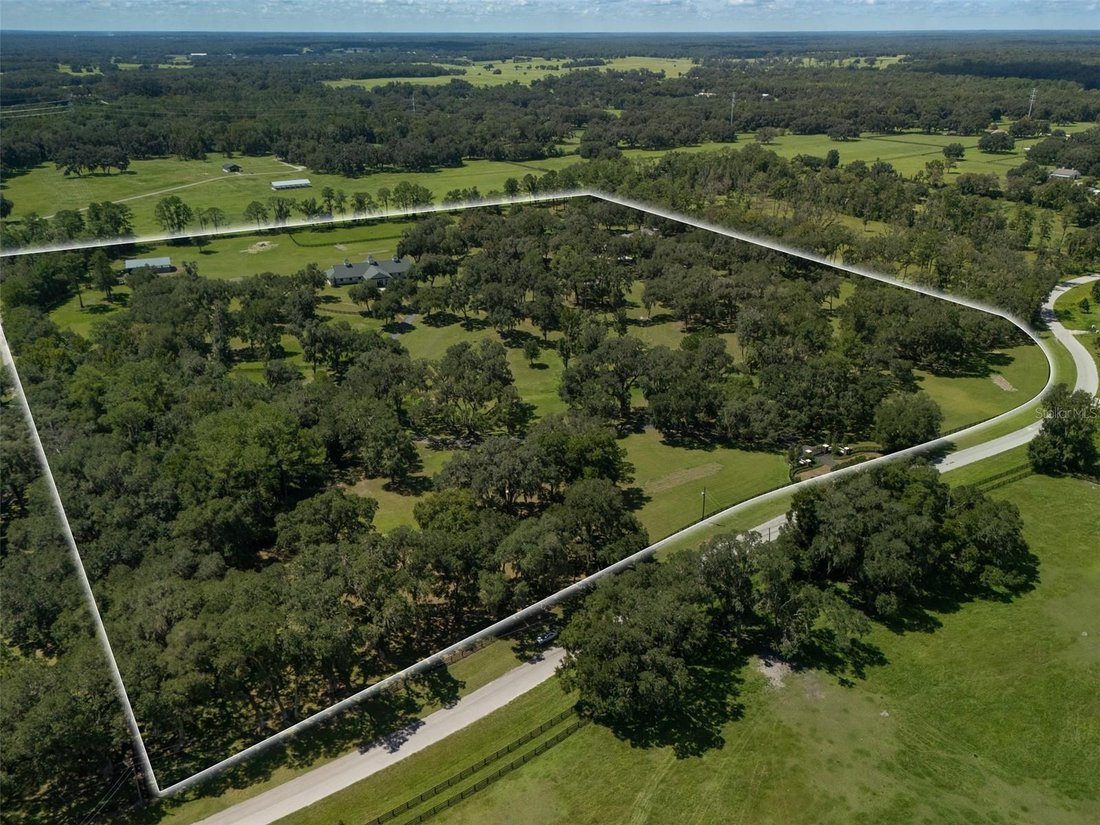 Farm Ranch in Reddick, Florida, United States 2 - 18832622
