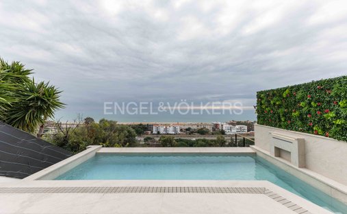 House in Castelldefels, Catalonia, Spain 1