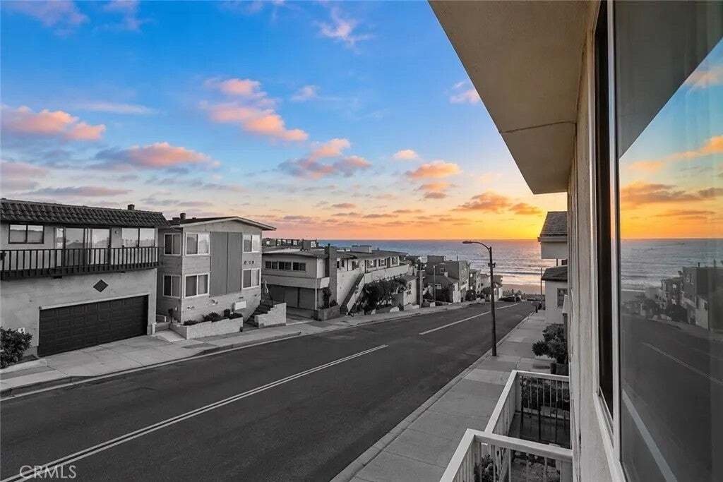 Manhattan Beach, California, United States 3 - 18833354