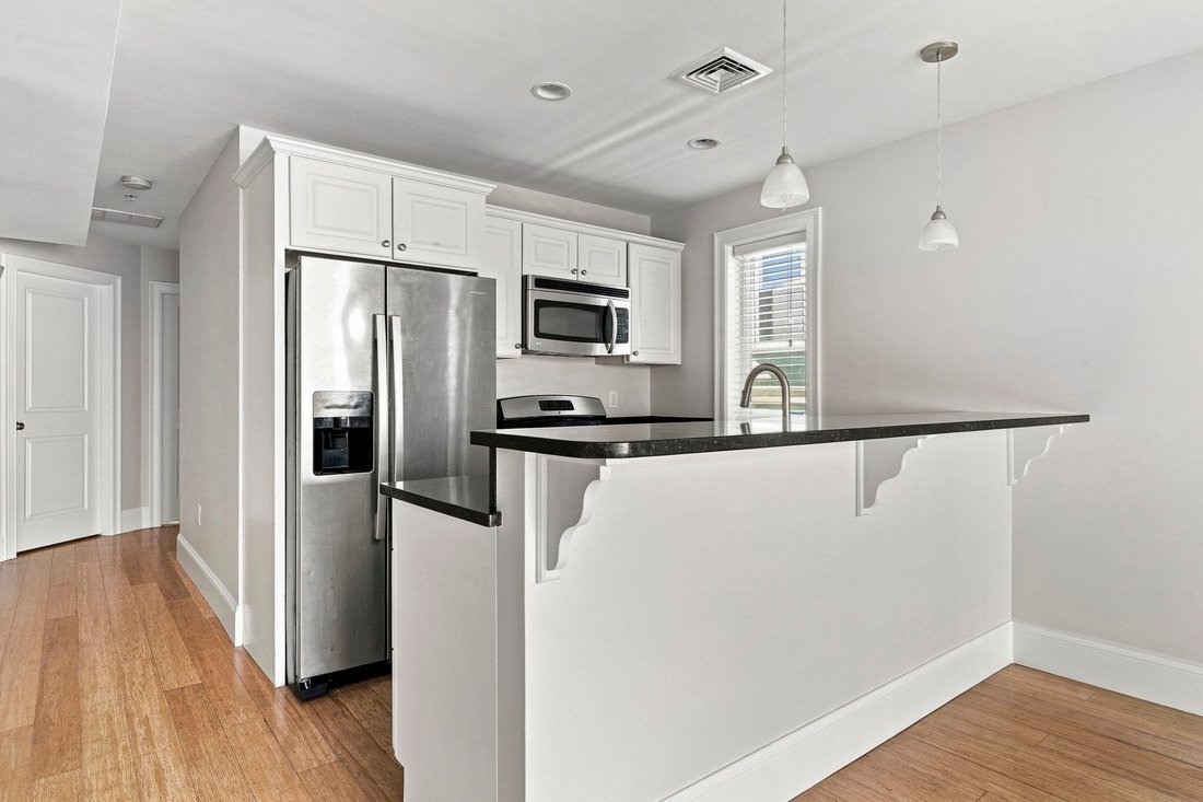 Condo in Boston, Massachusetts, United States 2 - 18834514