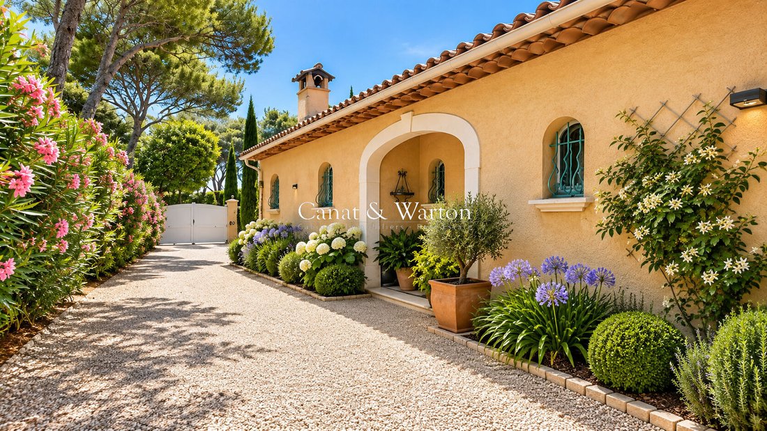 Villa in Les Plaines-Les Tasses, Saint-Raphaël, France 5 - 18213619