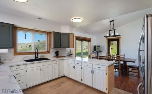 House in Manhattan, Montana, United States 1
