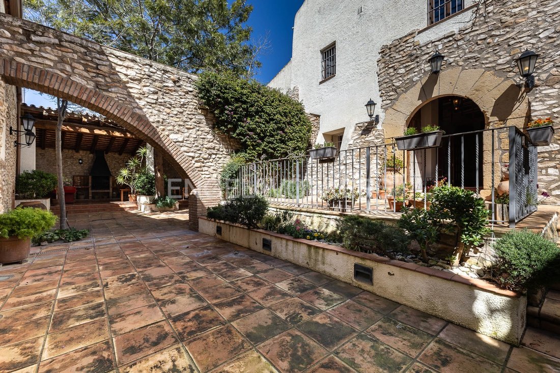 Casa a El Catllar, Catalogna, Spagna 4 - 18833527