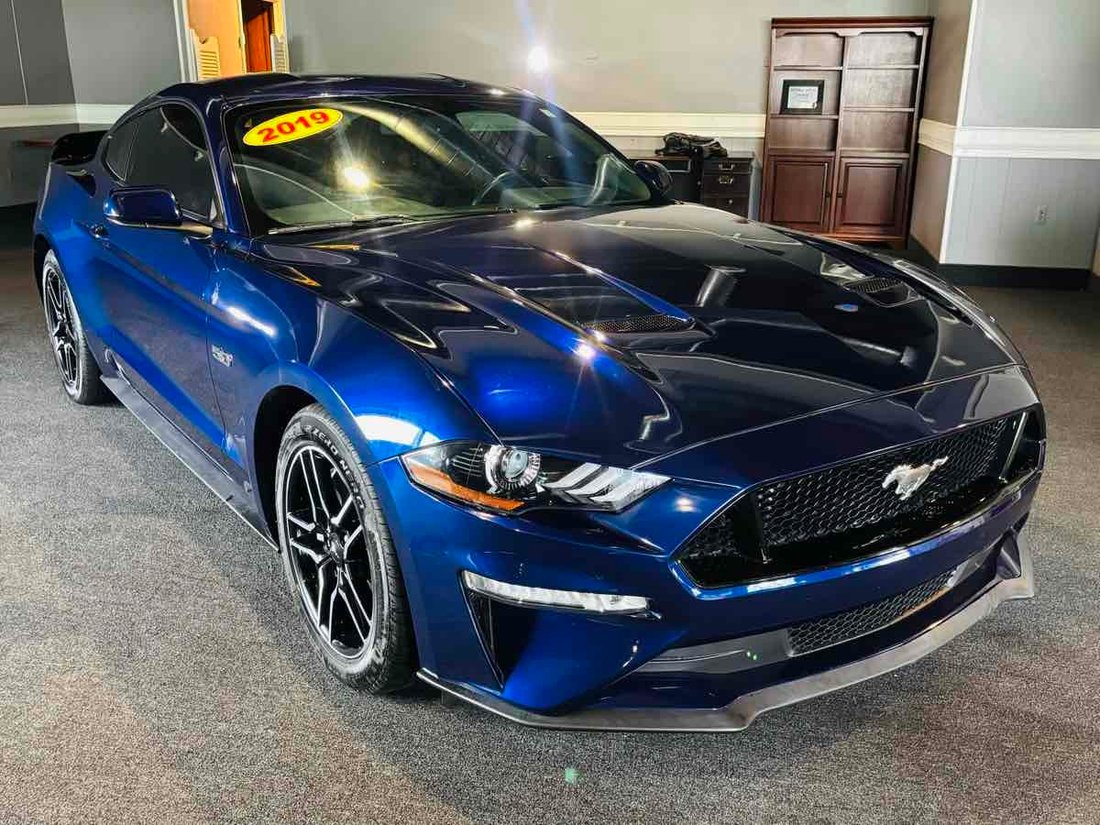 Coupe in Detroit, MI, United States 1 - 18798522