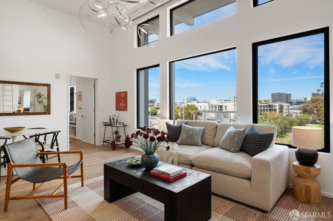 Condo in San Francisco, California, United States 3 - 18832344