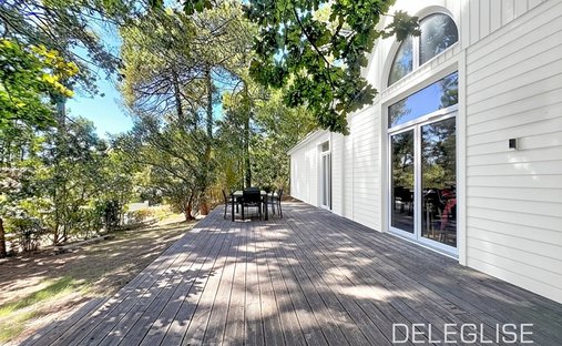 Villa in Biscarrosse, Nouvelle-Aquitaine, France 1