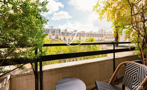 Apartment in Saint Thomas d'Aquin, Paris 7e Arrondissement, Paris 1