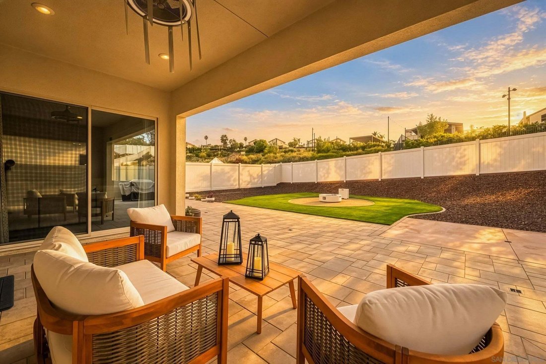 Condo in San Diego, California, United States 2 - 18833293