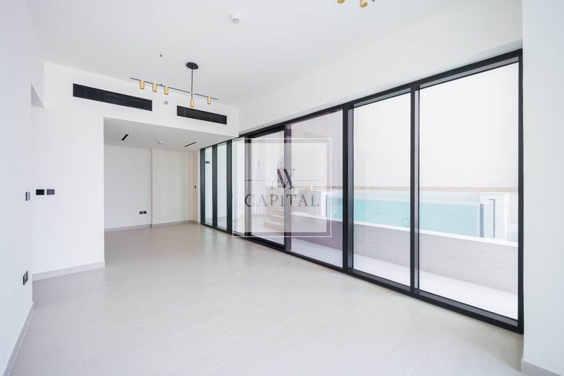 Apartment in Jumeirah, Dubai, United Arab Emirates 5 - 18831272