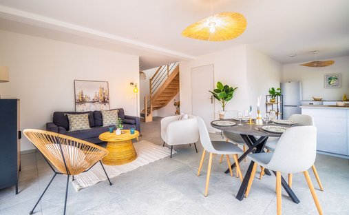 Villa in Sciez, Auvergne-Rhône-Alpes, France 1
