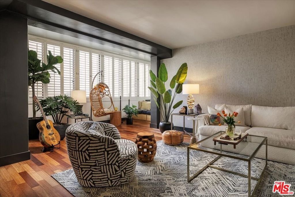 Condo in Los Angeles, California, United States 1 - 18832340