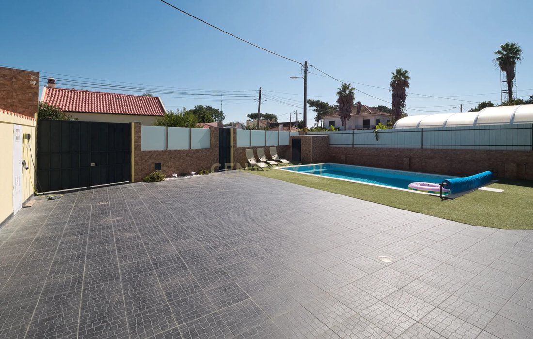 Villa a Aroeira, Charneca de Caparica e Sobreda, Portogallo 3 - 18834629