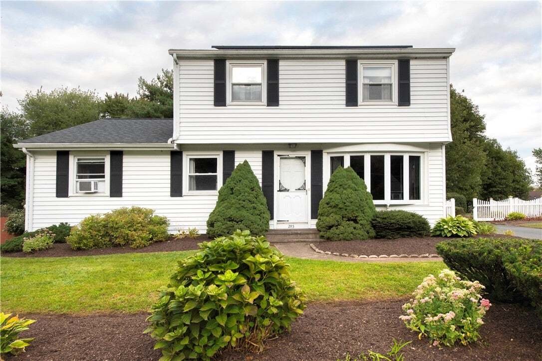 House in Cumberland, Rhode Island, United States 2 - 18832407