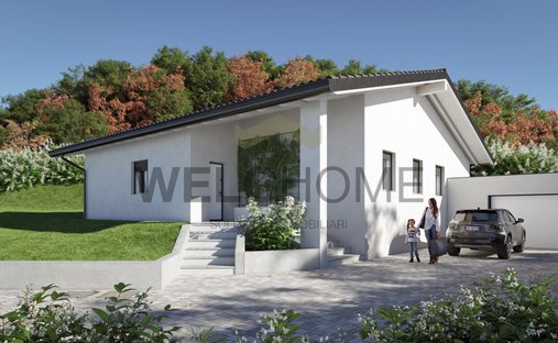 Villa in Tavernerio, Lombardy, Italy 1